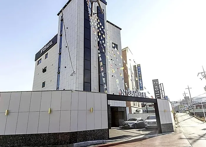 Gijangyeonhwari No,25 Отель 2*